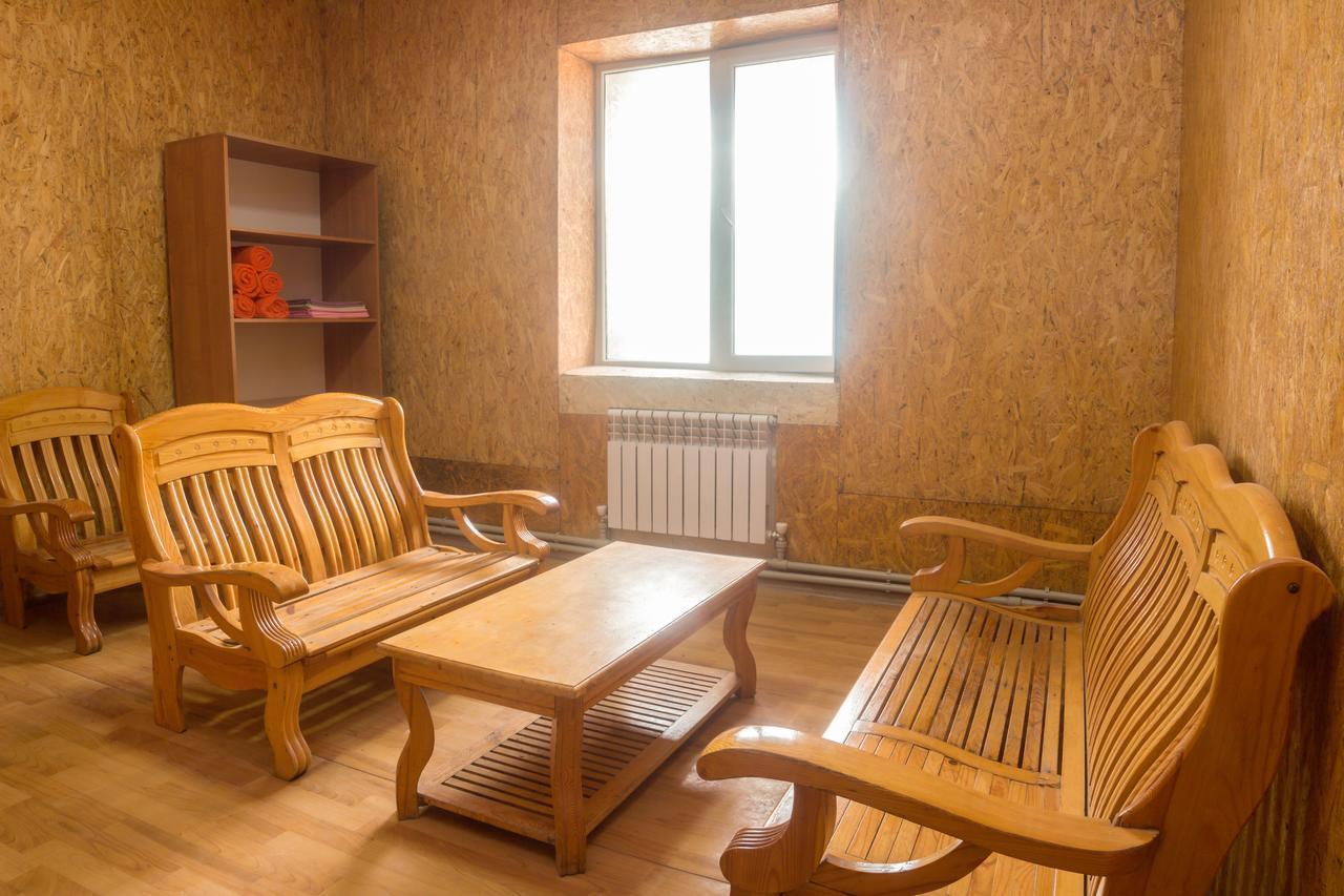 Hotel Alma Ata Zhosaly Екстериор снимка