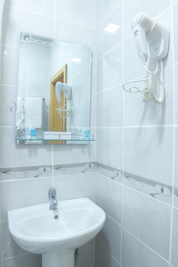 Hotel Alma Ata Zhosaly Екстериор снимка
